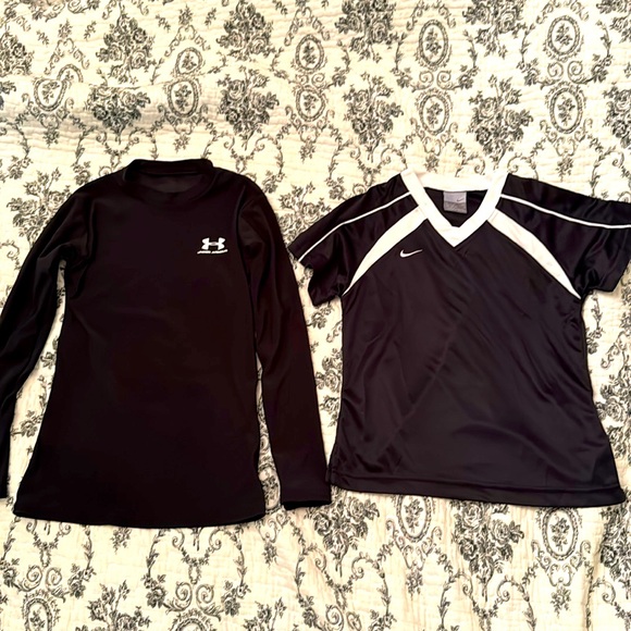 Lot of 2 Sport Shirts - Picture 1 of 3